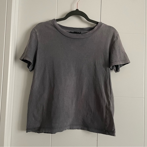 3/$25 Zara Boxy Cropped Washed Grey Crewneck Cotton T-Shirt - Picture 1 of 4